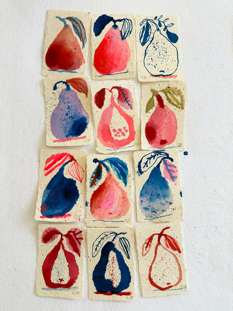 A DOZEN MINI PEARS ORIGINALS